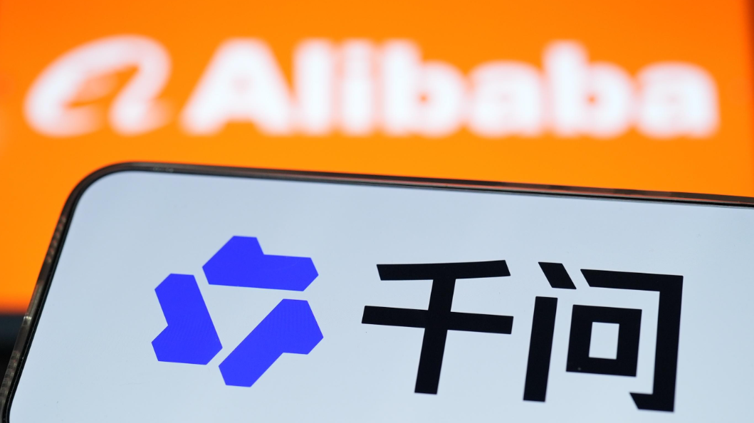 千问60天：阿里如何将庞大生态，塞进一个AI助理的躯壳？